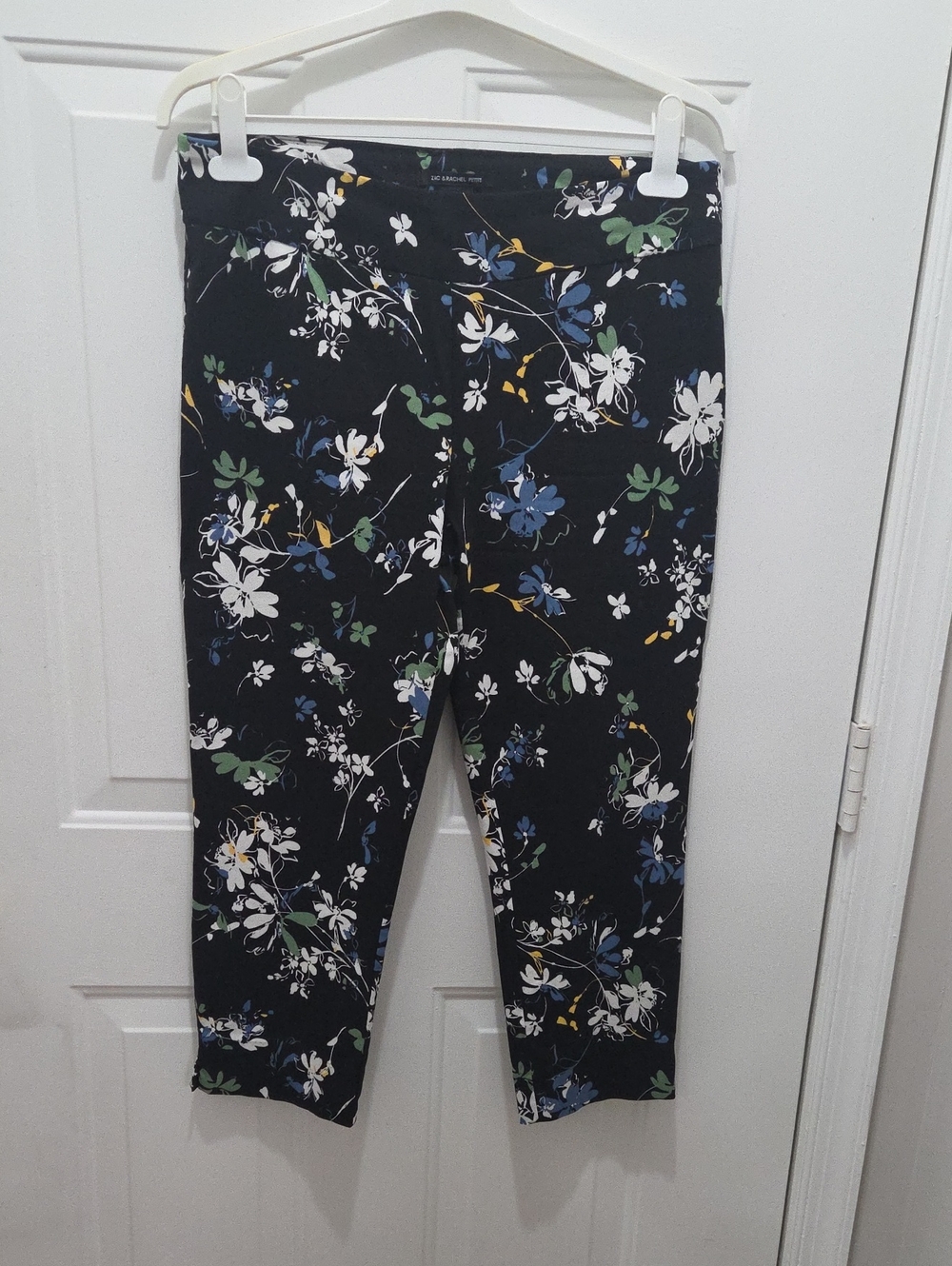 Zac & Rachel Petite Black Floral Stretch Pants 16P